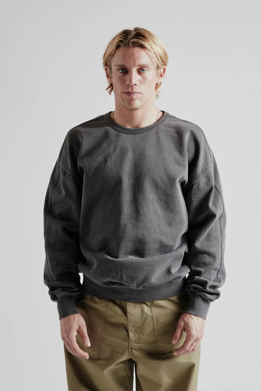 FrizmWORKS OG Pigment Dye Sweatshirt in Charcoal