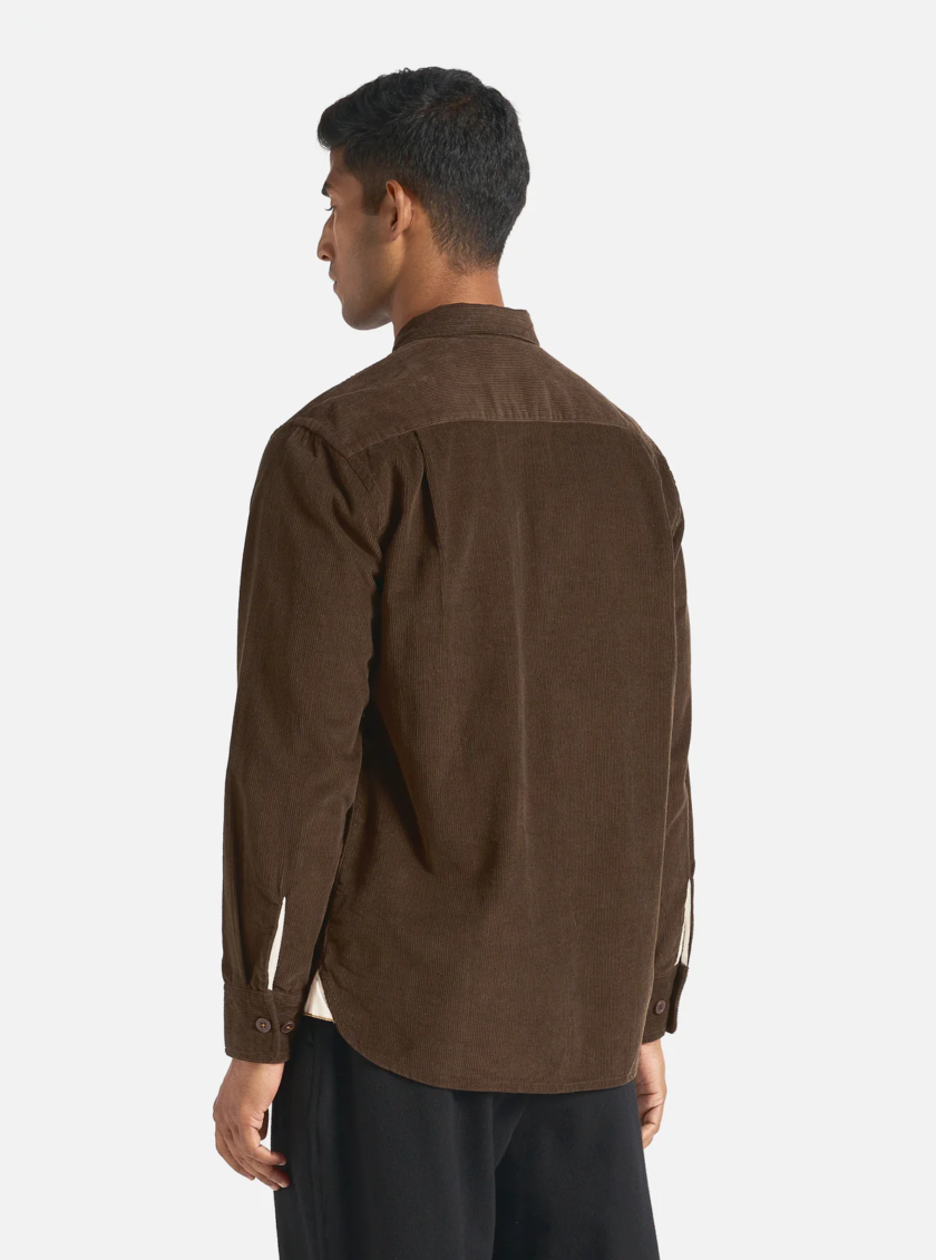 Universal Works Field Shirt Overshirt in velluto a coste larghe Brown